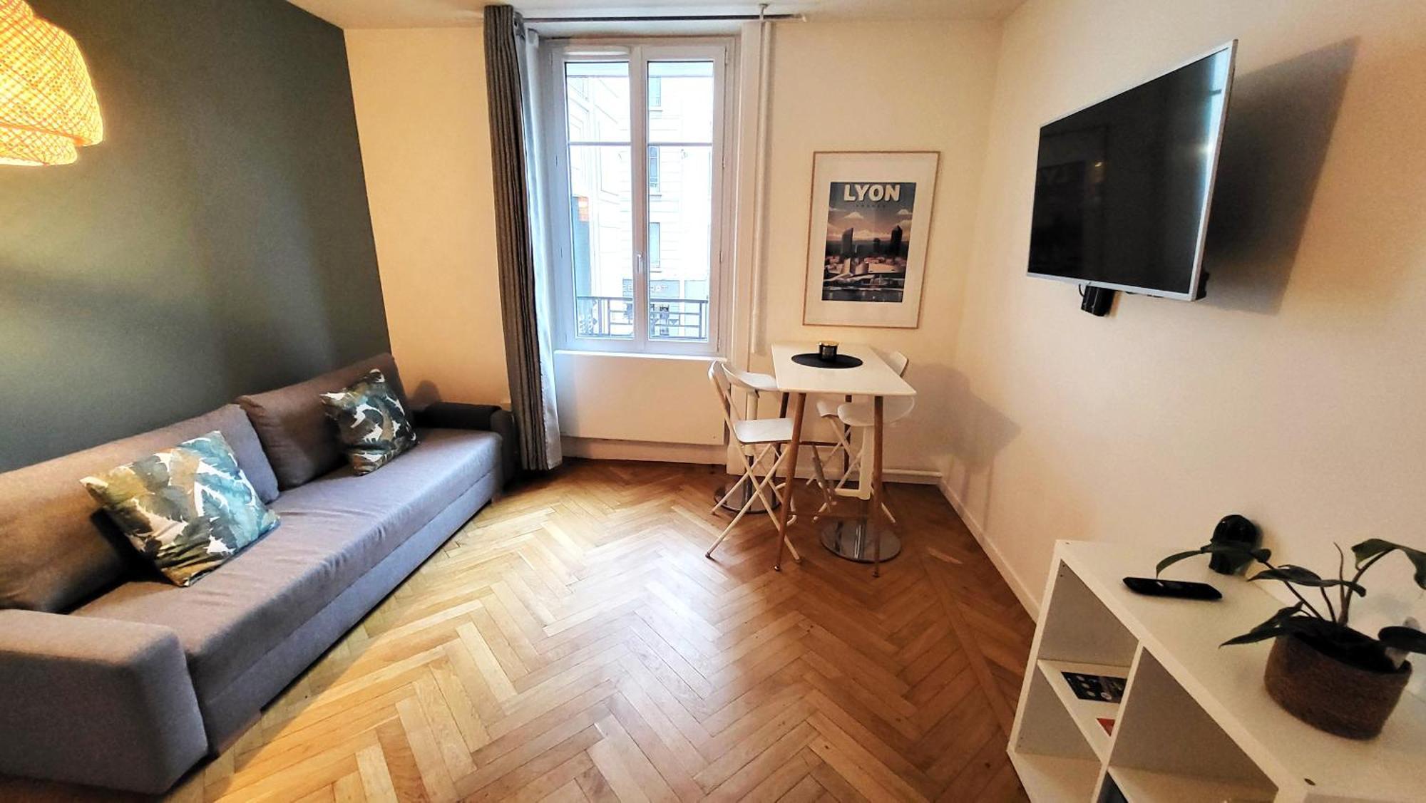 Escale 2 - Part Dieu Appartement *